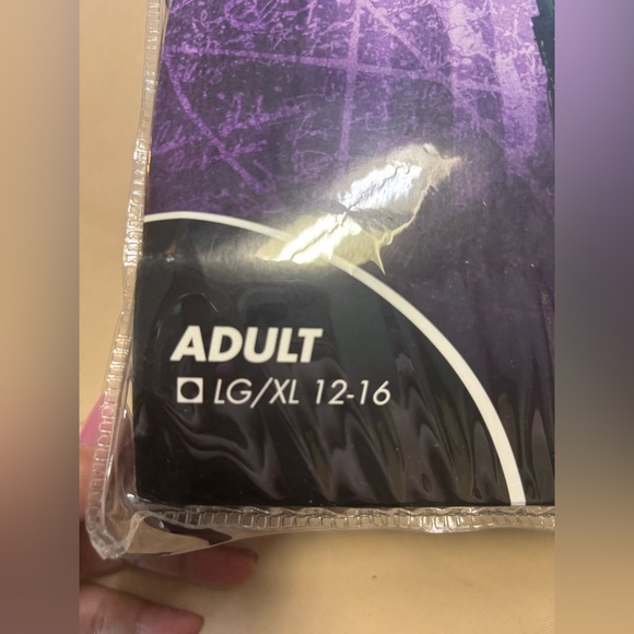 Halloween Purple Hooded Robe Velvet Moon & Stars L/XL 12-16 NEW - Picture 11 of 12